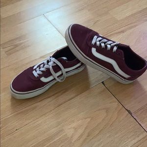 Women’s size 7 vans